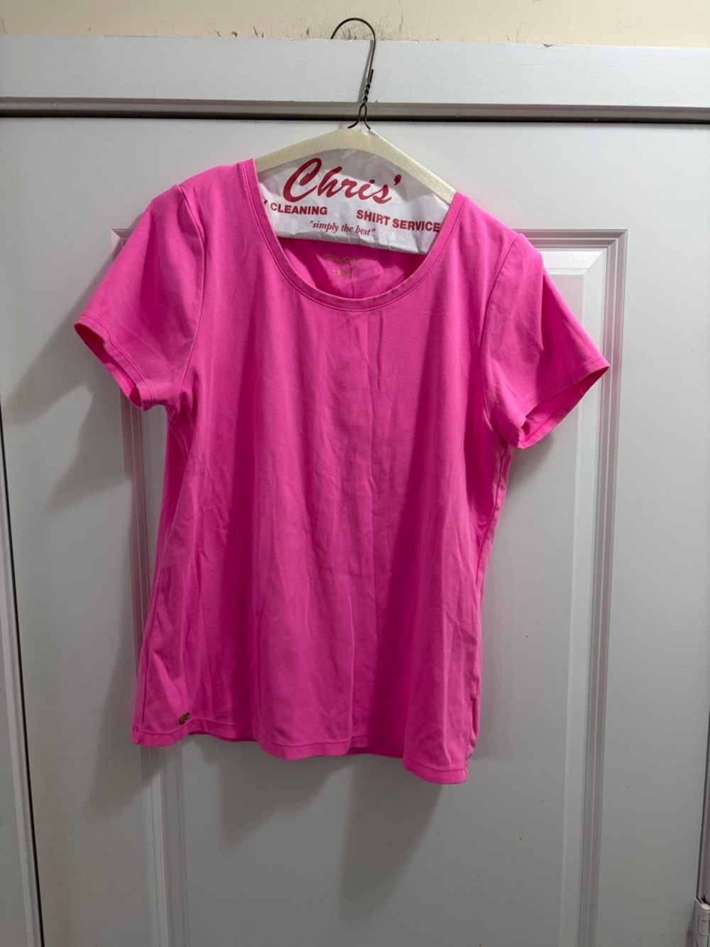 Lilly Pulitzer Bright Pink Scoop Neck Tee XL